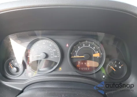 2014 Jeep Patriot Sport z USA, uszkodzony, nr VIN 1C4NJPBA0ED512696